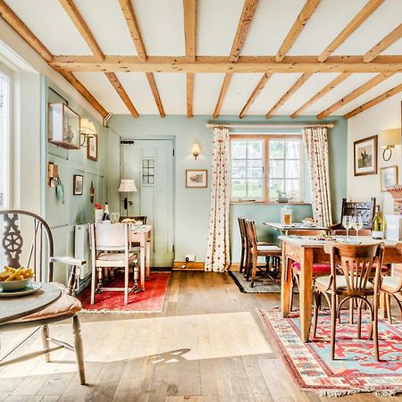 Tiger Inn - Grace Eastdean Экстерьер фото