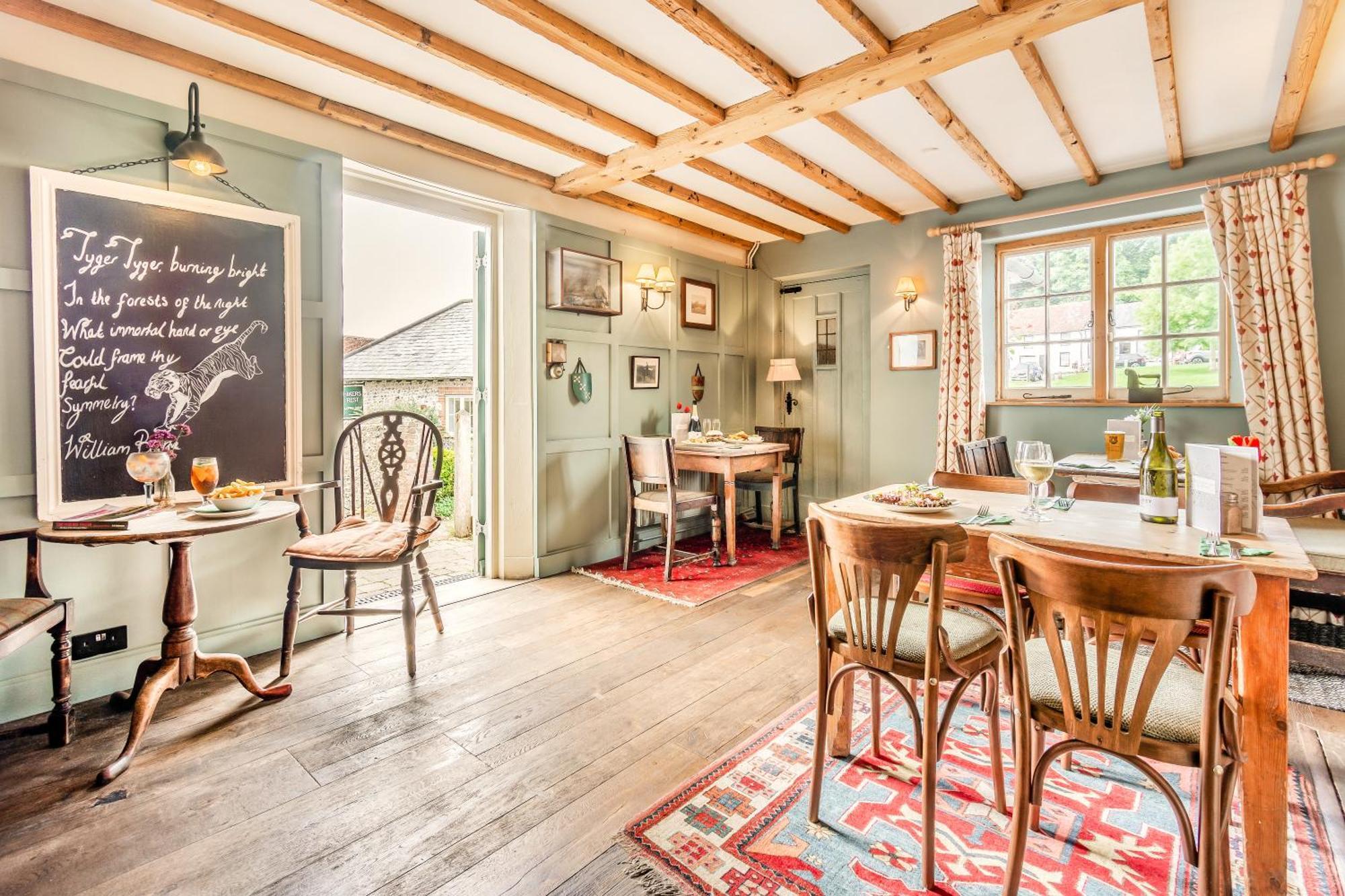 Tiger Inn - Grace Eastdean Экстерьер фото
