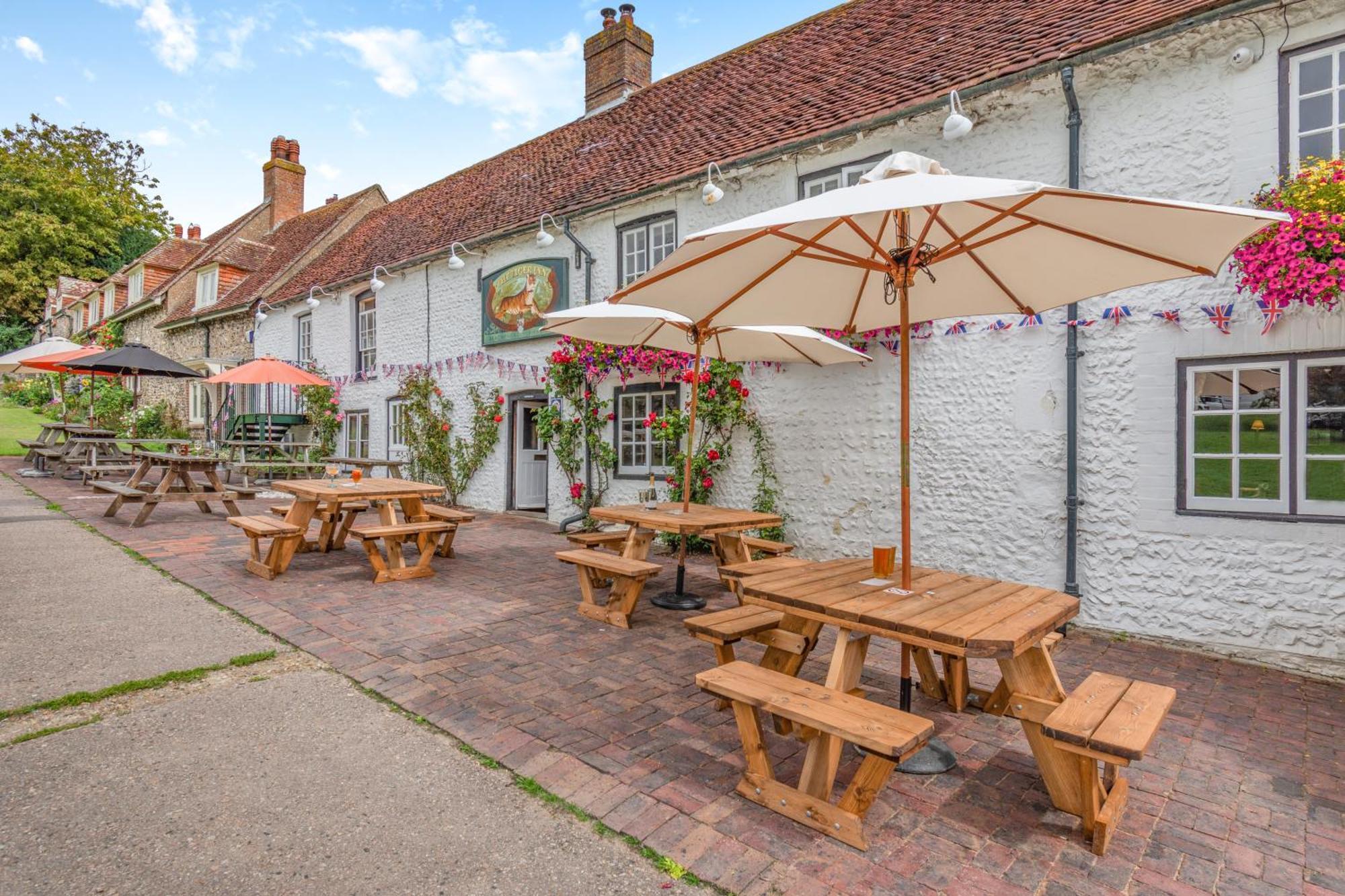 Tiger Inn - Grace Eastdean Экстерьер фото